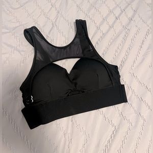 Bombshell sportswear bra black size M